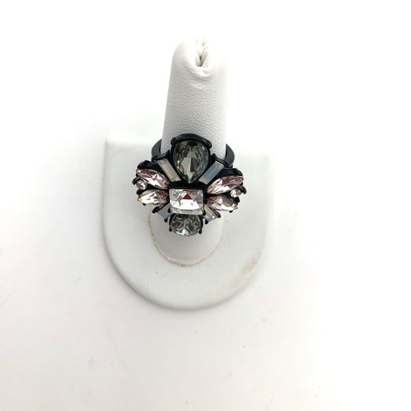 4/$25 Women’s Black Cocktail Crystal Ring NEW - Picture 3 of 4